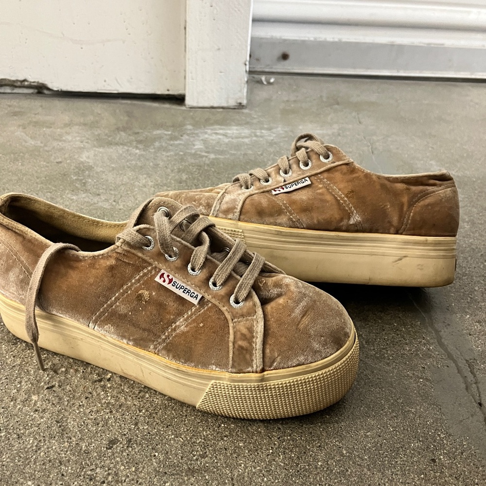Cream colored superga platform sneakers size 6.5!